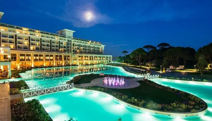 هتل رکسوس پرمیوم بلک؛ از بهترین هتل های آنتالیا با پارک آبی