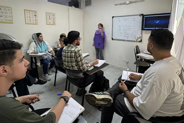 آموزشگاه زبان چینی نام آوران