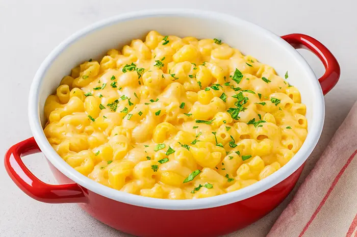 ماکارونی با پنیر