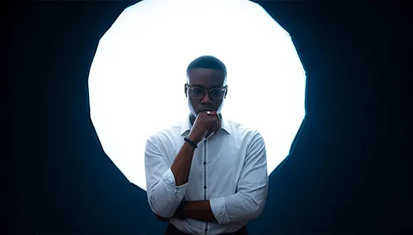 نور کلیدی یا Key Light چیست و چرا مهم‌ترین نور هر صحنه است؟