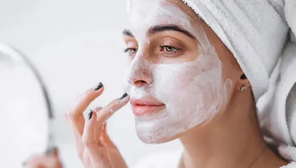 رازهای داشتن پوستی شفاف؛ از روتین روزانه تا انتخاب محصولات مناسب