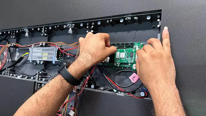تعمیر تابلو روان ال ای دی