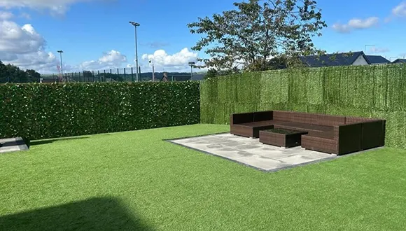 نصب فنس چمنی چگونه است؟ گام به گام