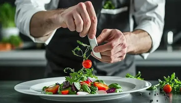 آشنایی با دوره های آشپزی و مهارت های مورد نیاز بازار کار